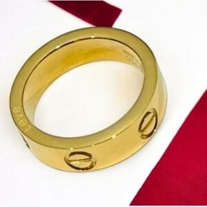 18k Gold Plated Luxury Love Screw 5mm Ring Size 8
